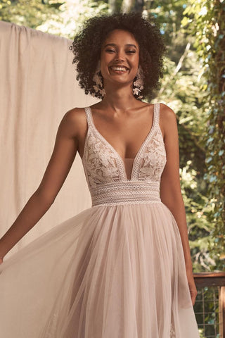 Lilian West Style Number 66289 - 1