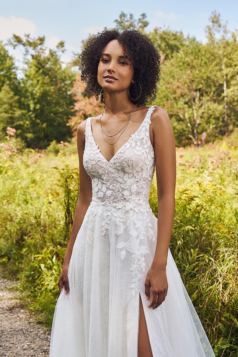 Lilian West Style Number 66332 - 3
