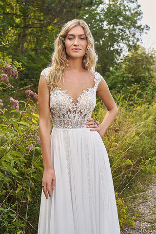 Lilian West Style Number 66334 - 3