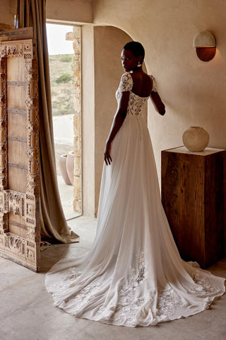 Lilian West Style Number 66356 - 2