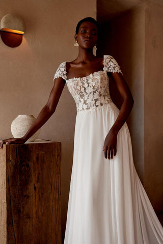 Lilian West Style Number 66356 - 3