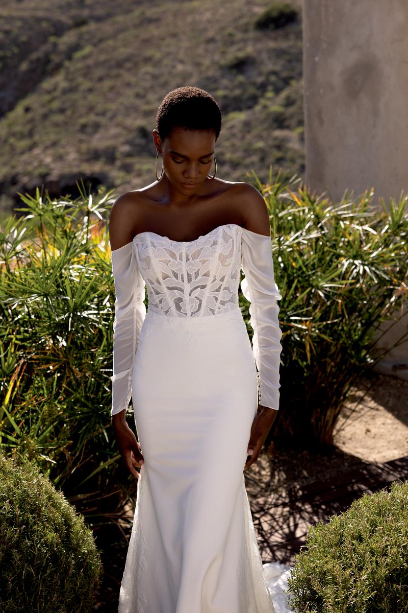 Lilian West Style Number 66360 - 3