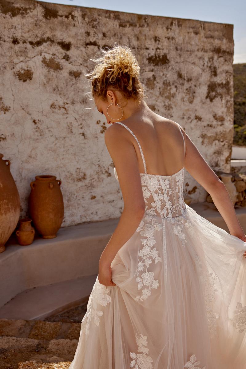 Lilian West Style Number 66366 - 4