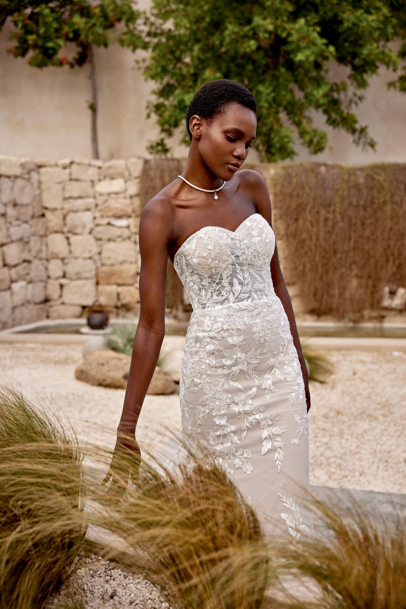 Lilian West Style Number 66369 - 6