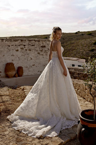 Lilian West Style Number 66376 - 2