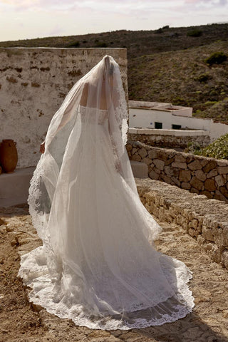 Lilian West Style Number 66376 - 4