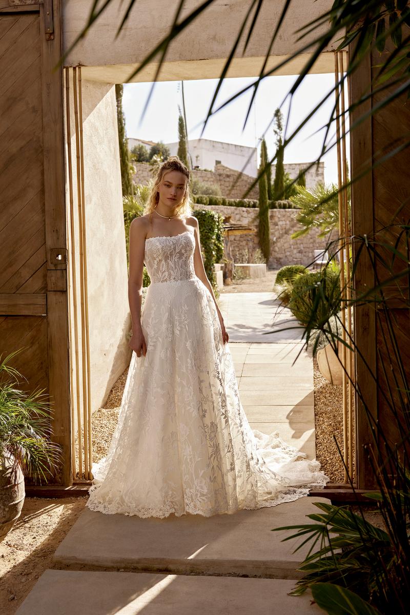 Lilian West Style Number 66376 - 5