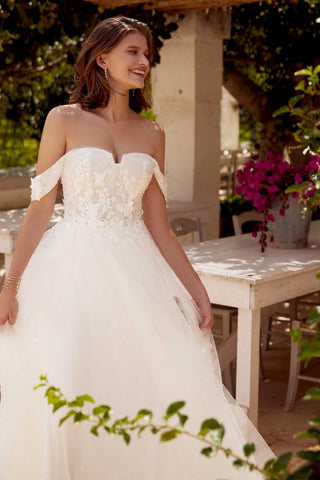 Lilian West Style Number 66386 - 3