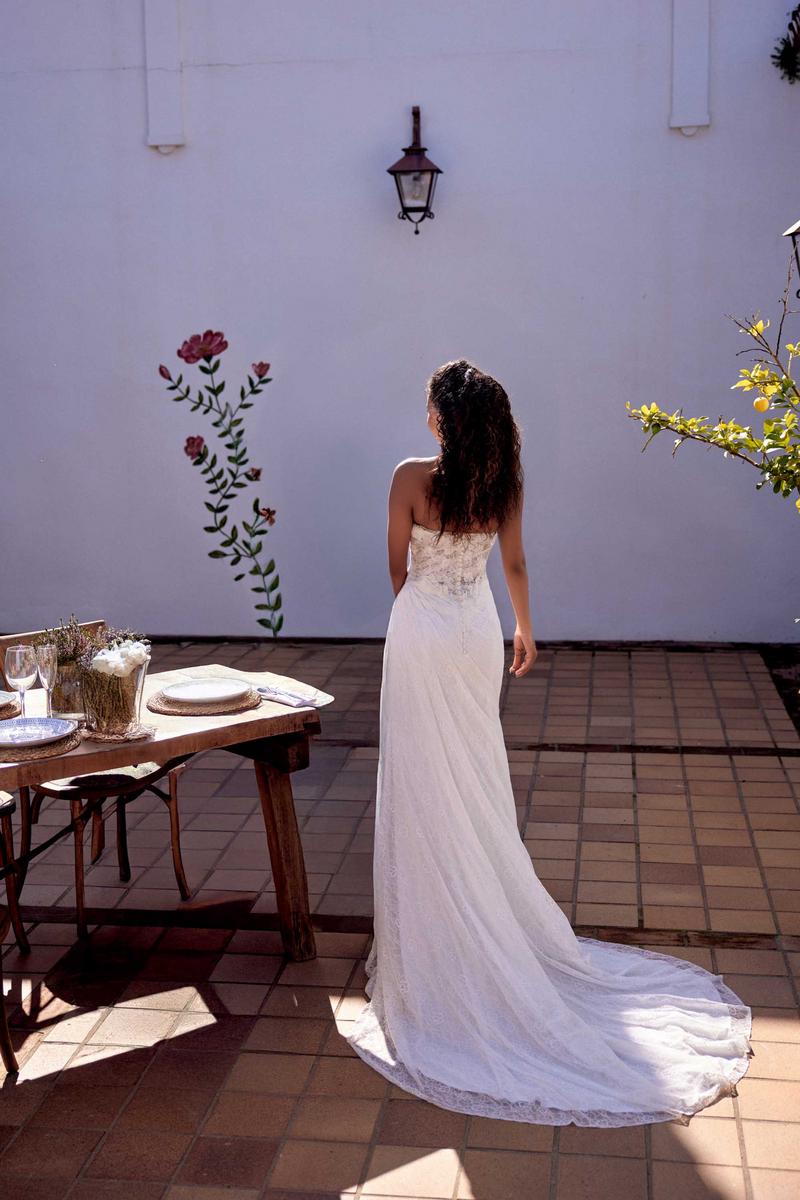 Lilian West Style Number 66414 - 2