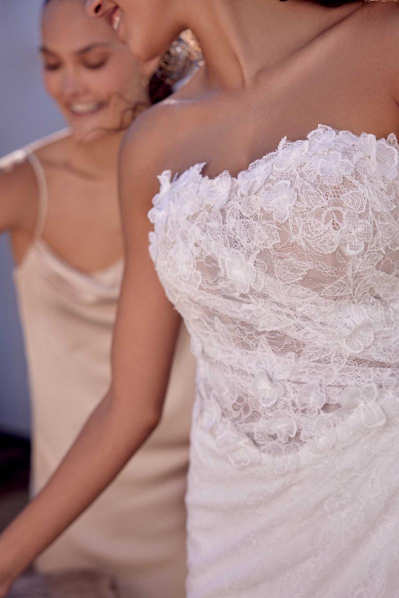 Lilian West Style Number 66414 - 18