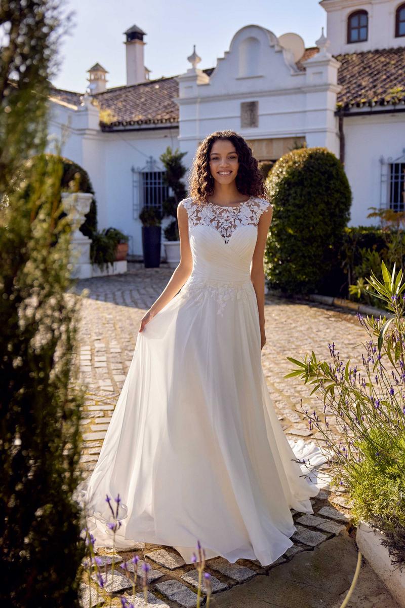 Lilian West Style Number 66415 - 1