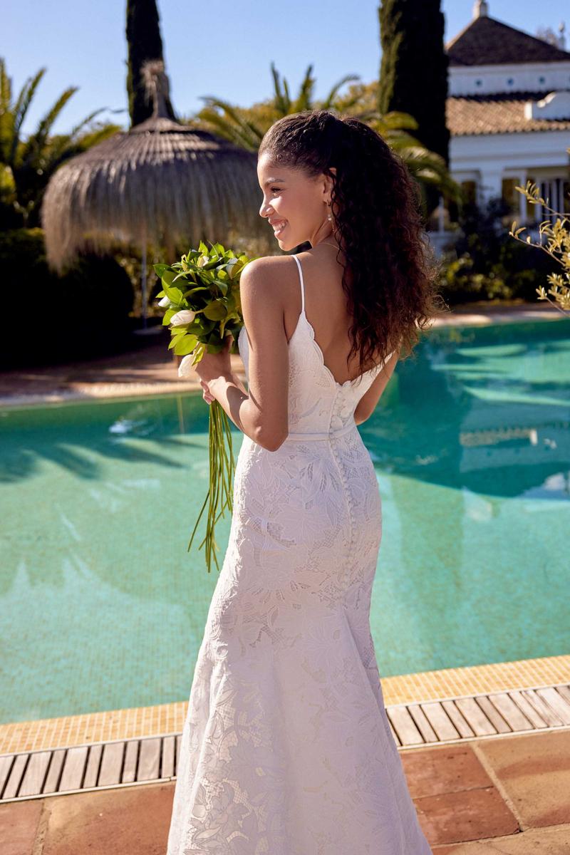 Lilian West Style Number 66418 - 4