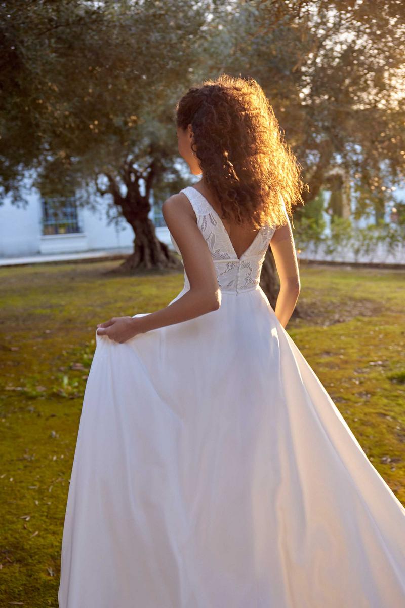 Lilian West Style Number 66419 - 4