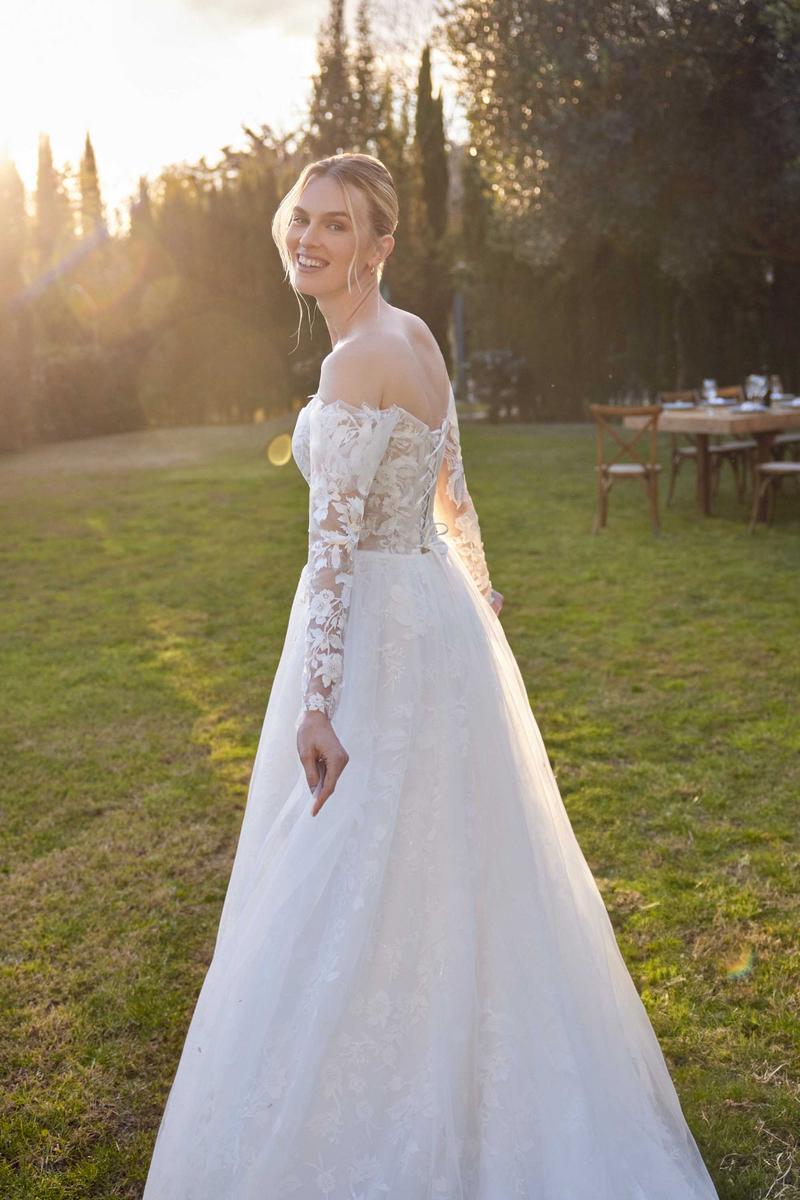 Lilian West Style Number 66420 - 4