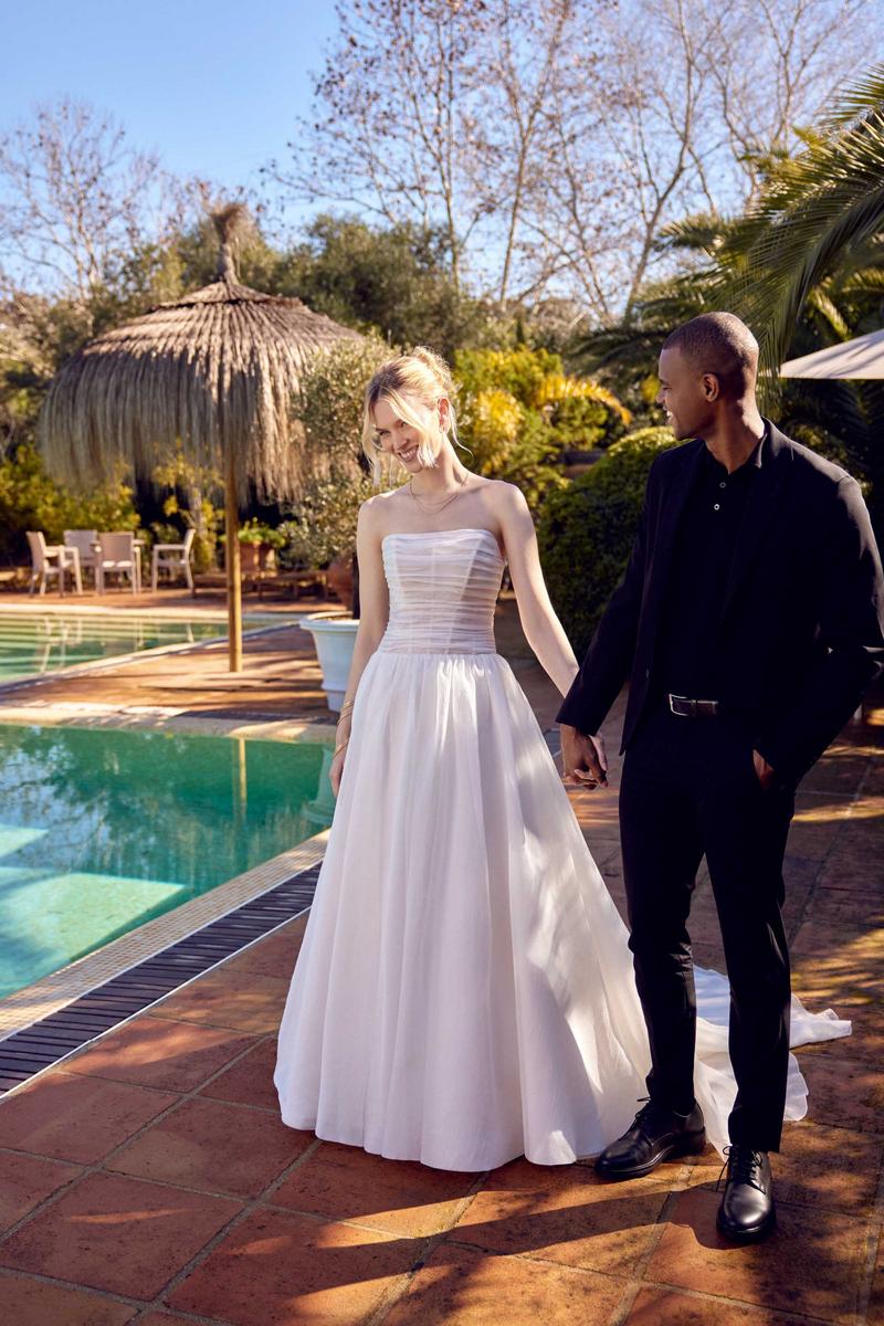 Lilian West Style Number 66423 - 7