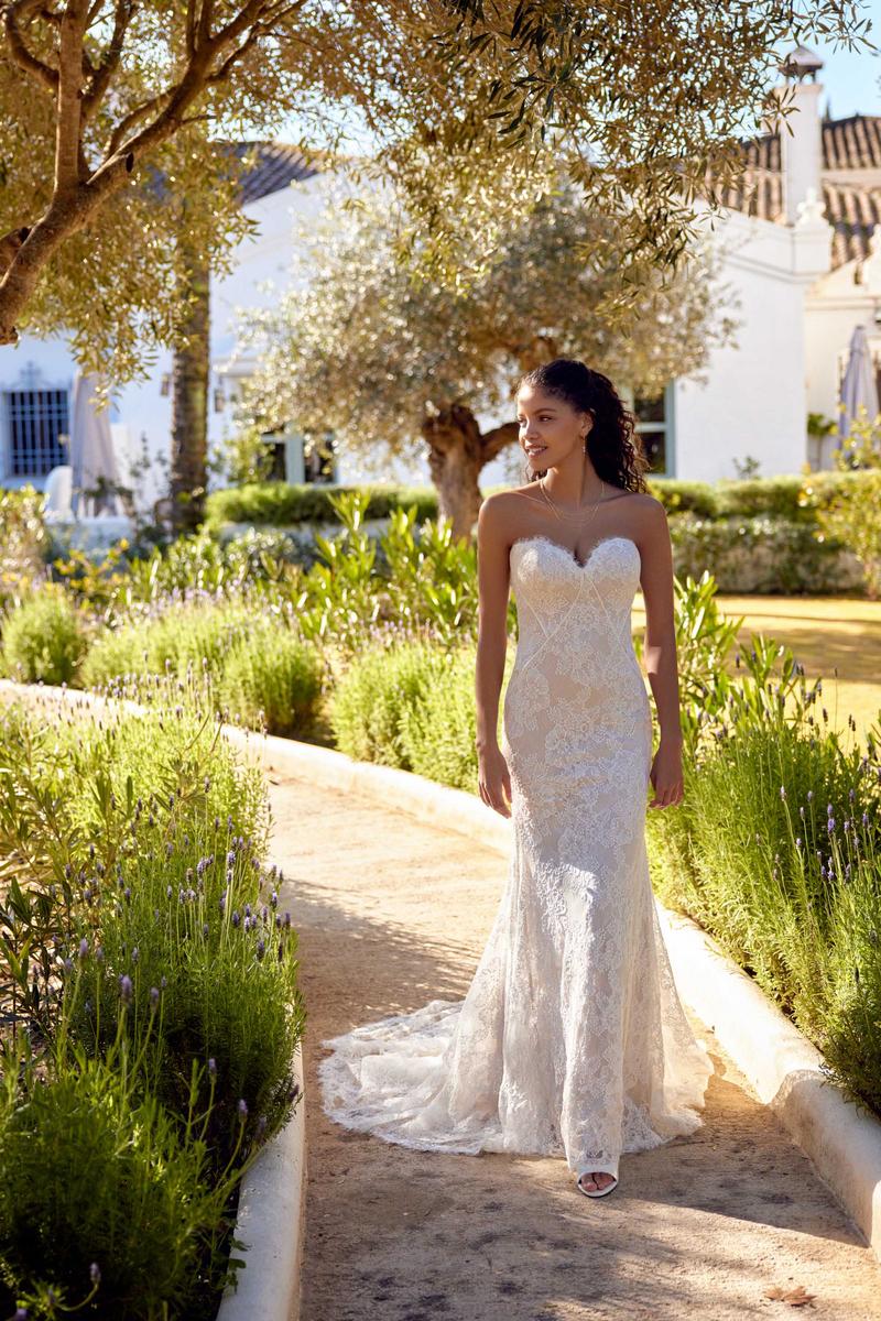 Lilian West Style Number 66428 - 1