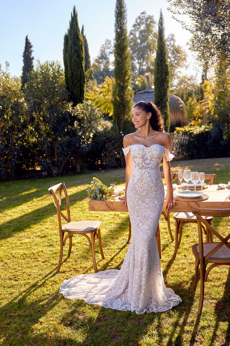 Lilian West Style Number 66429 - 1