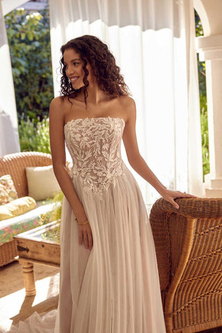 Lilian West Style Number 66430 - 5