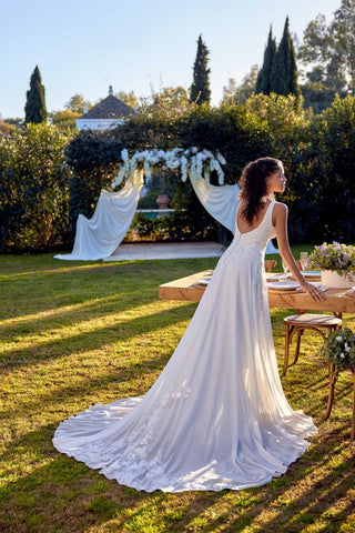 Lilian West Style Number 66433 - 2