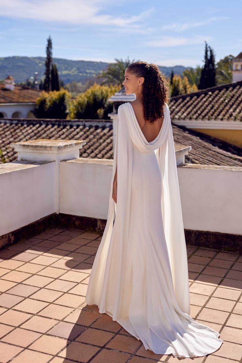 Lilian West Style Number 66434 - 2