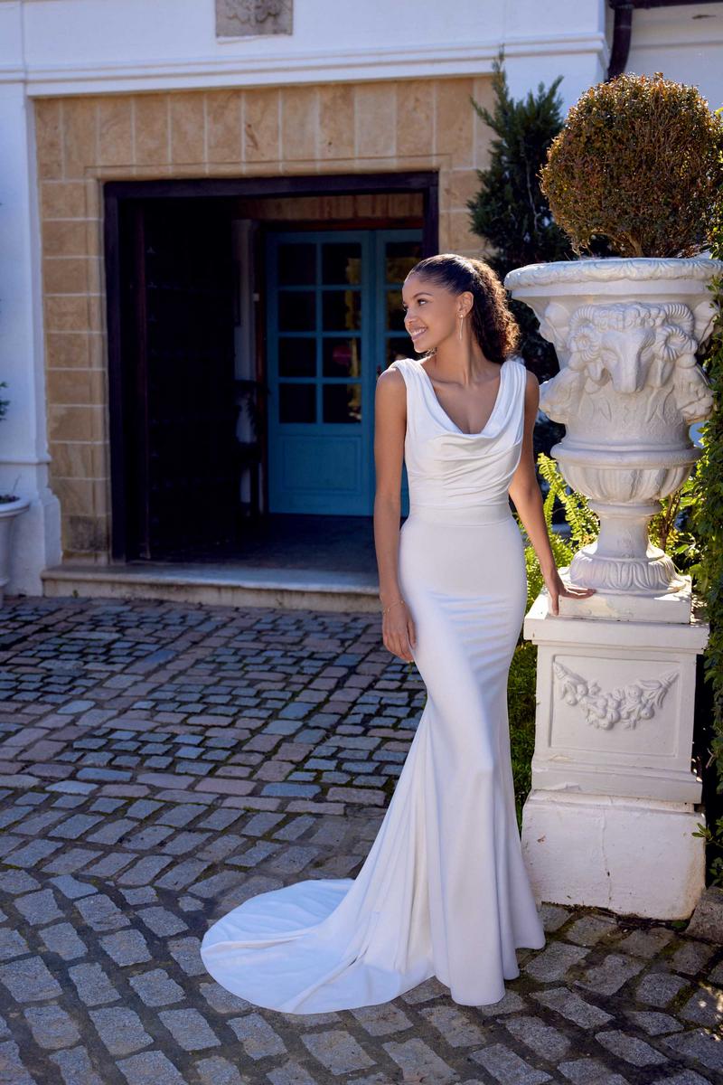 Lilian West Style Number 66434 - 3