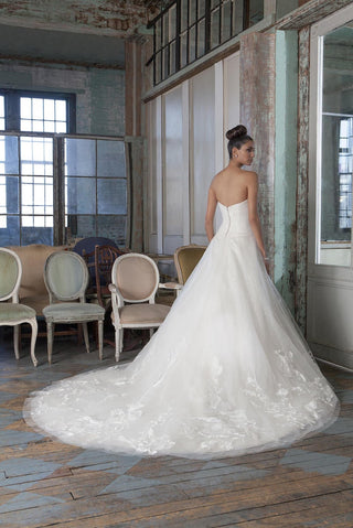 Signature Style Number 9822 - 2