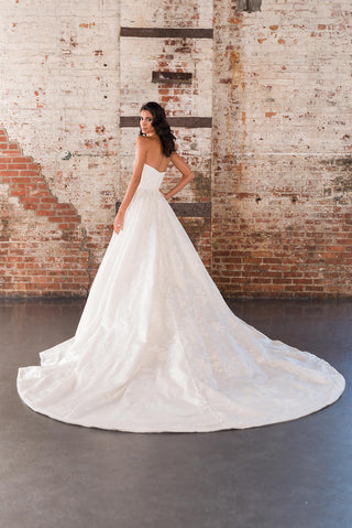 Signature Style Number 9858 - 2