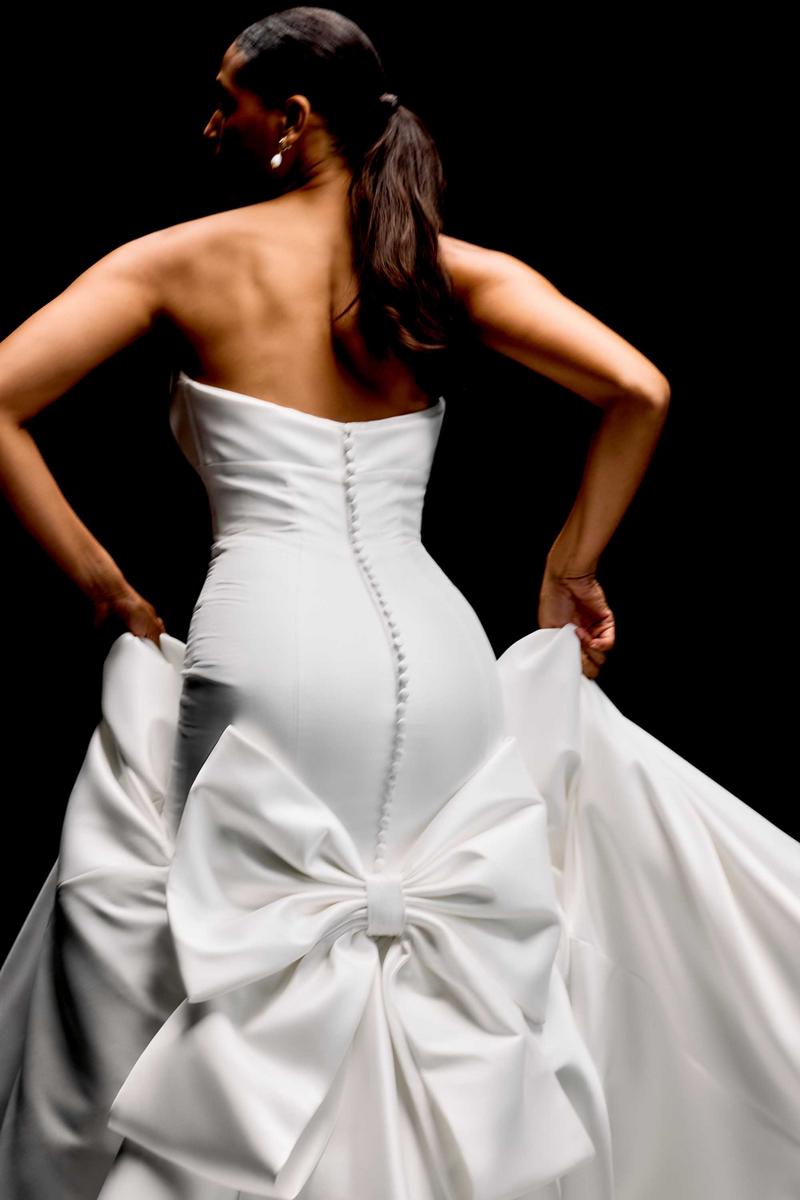 Signature Style Number 99330 - 4