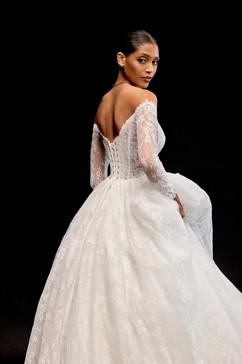 Signature Style Number 99348 - 6