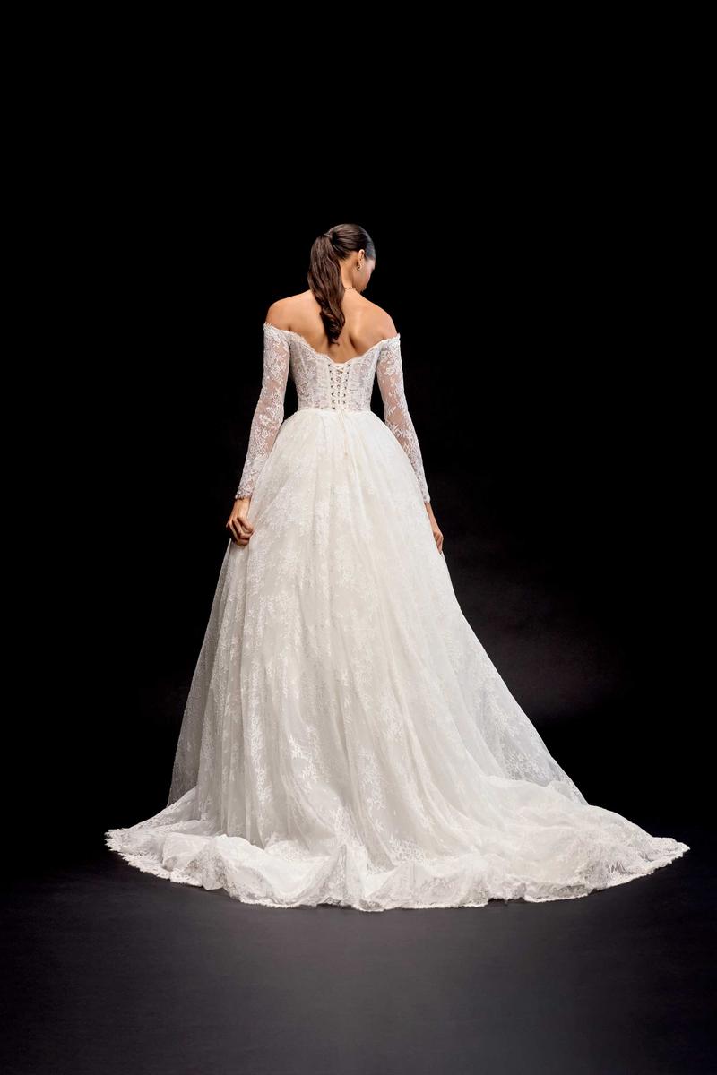Signature Style Number 99348 - 4