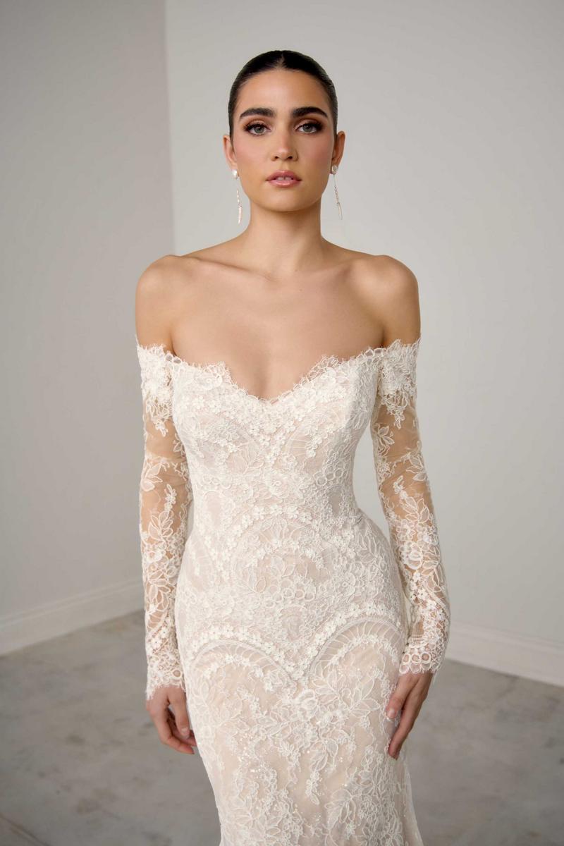 Signature Style Number 99370 - 3