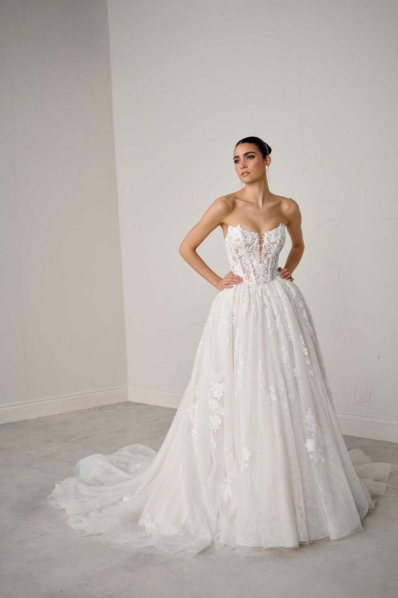 Signature Style Number 99372Z - 1