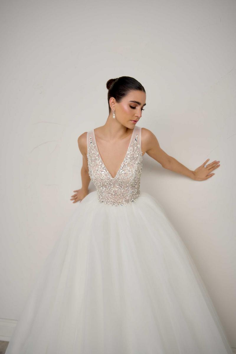 Signature Style Number 99376 - 3