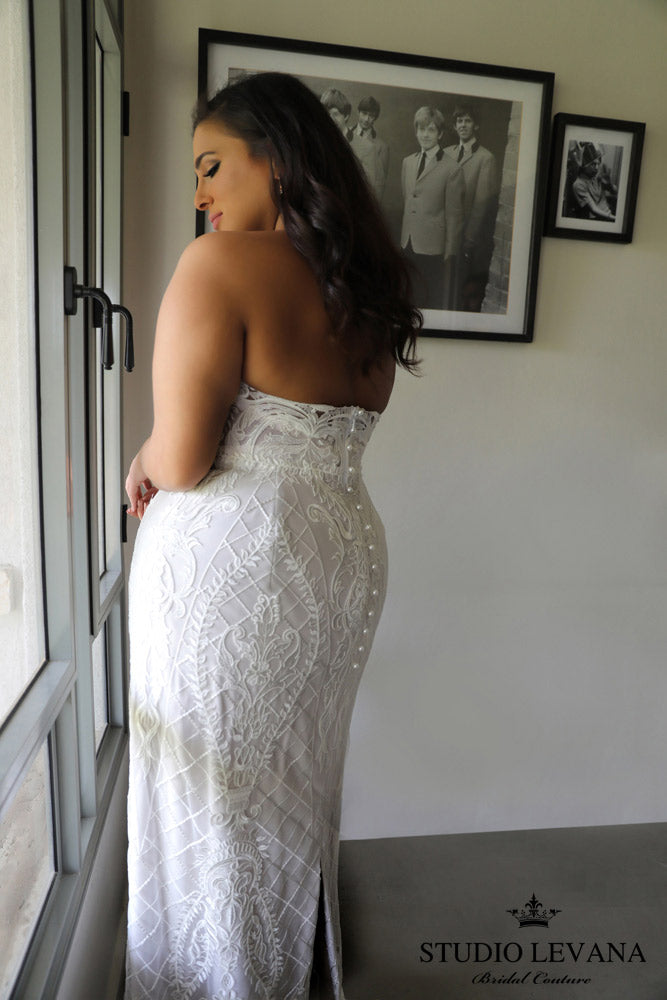 Curvy Enchanting Style Number Madlene - 2