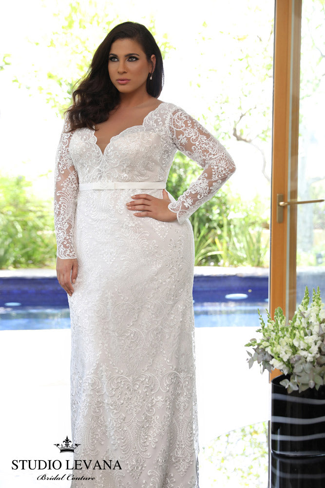 Curvy Enchanting Style Number Milena - 3