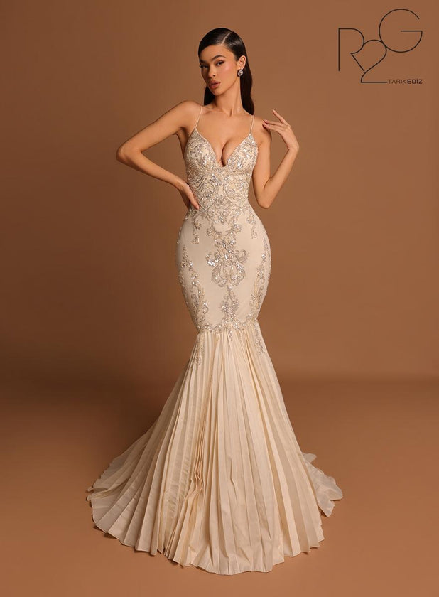 Tarik Ediz Prom Style Number 53149 - 1