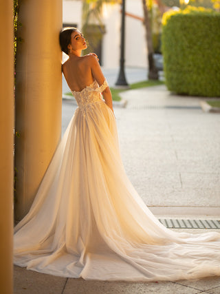 Flora Style Number BG-101019 - 2