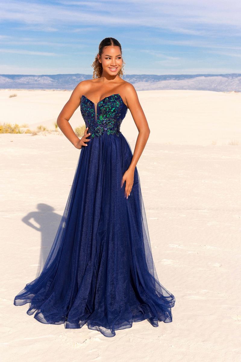 Vienna Prom Style Number 7887 - 6