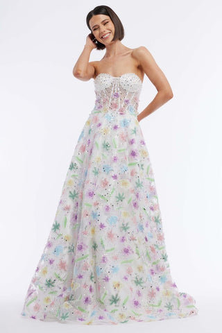 Vienna Prom Style Number 7889 - 15