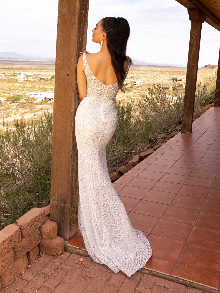 Vienna Prom Style Number 7937 - 12