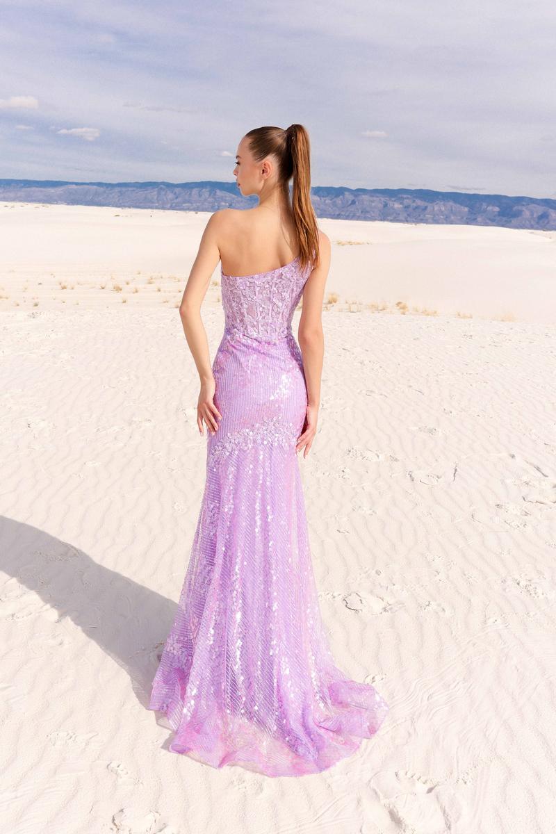Vienna Prom Style Number 8868 - 2
