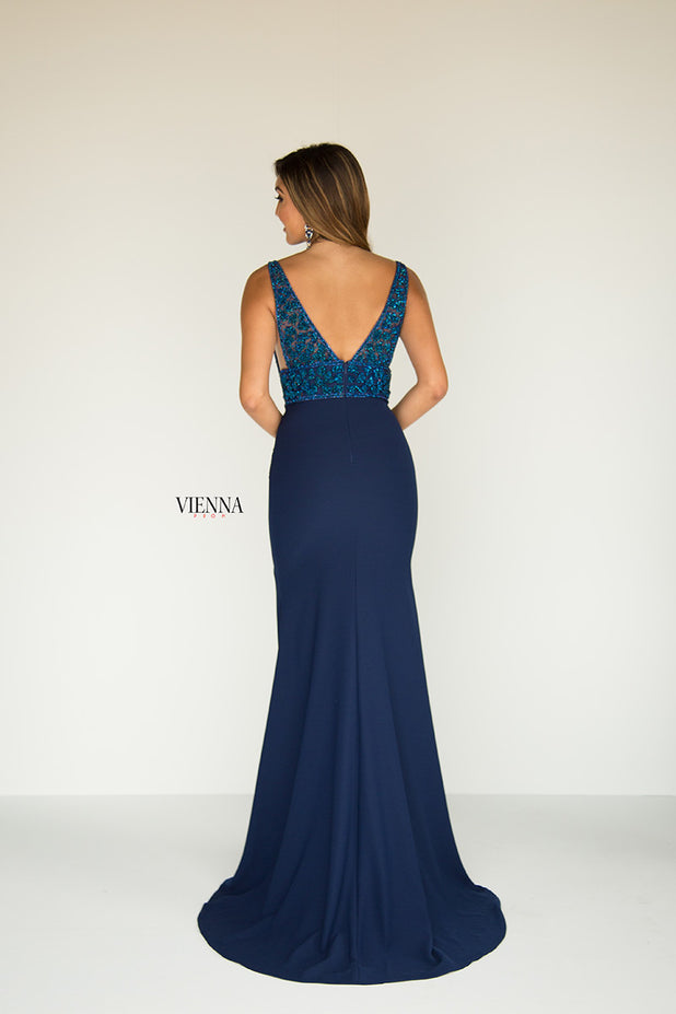 Vienna Style Number 8425 - 2