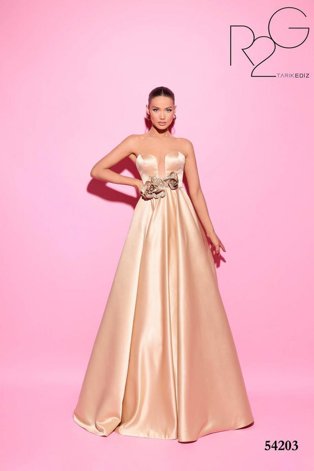 Tarik Ediz Prom Style Number 54203 - 1