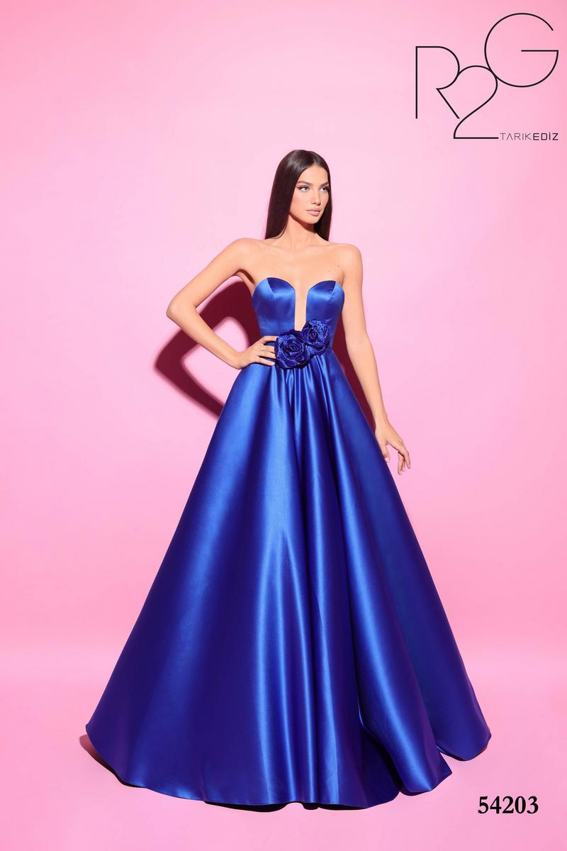 Tarik Ediz Prom Style Number 54203 - 3