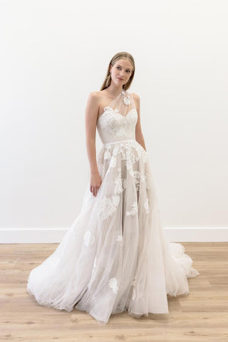 Willowby Style Number 50107 - 3