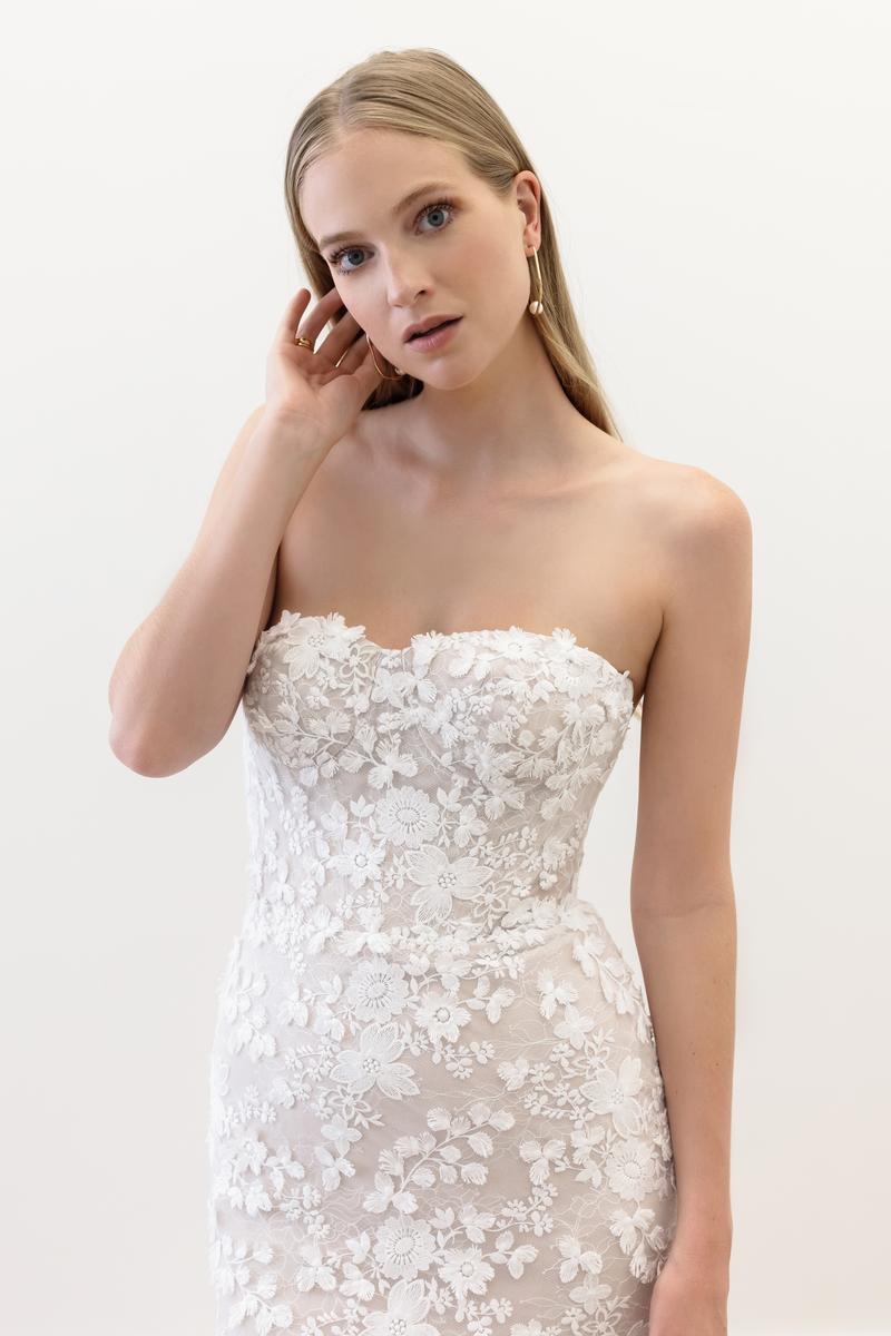 Willowby Style Number 50109 - 4
