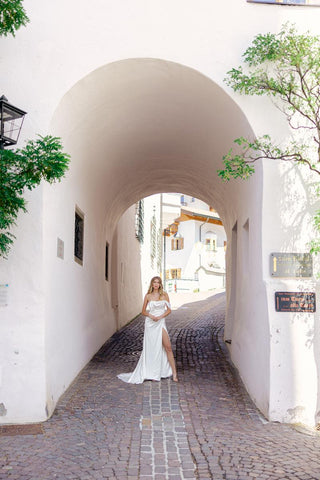 Willowby Style Number 50304 - 9