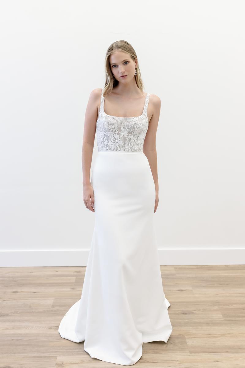 Willowby Style Number 50400 - 3