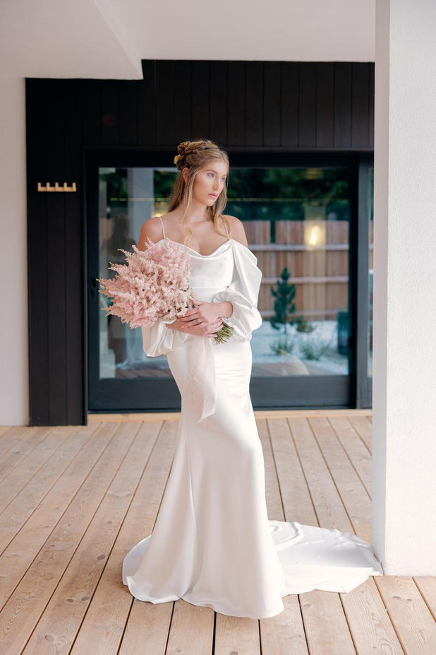 Willowby Style Number 50403 - 1
