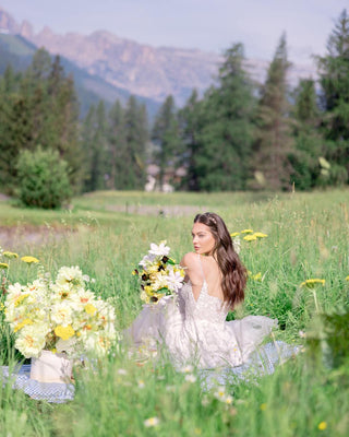 Willowby Style Number 50604 - 6